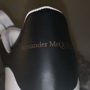 Meet your Posher, Tessa